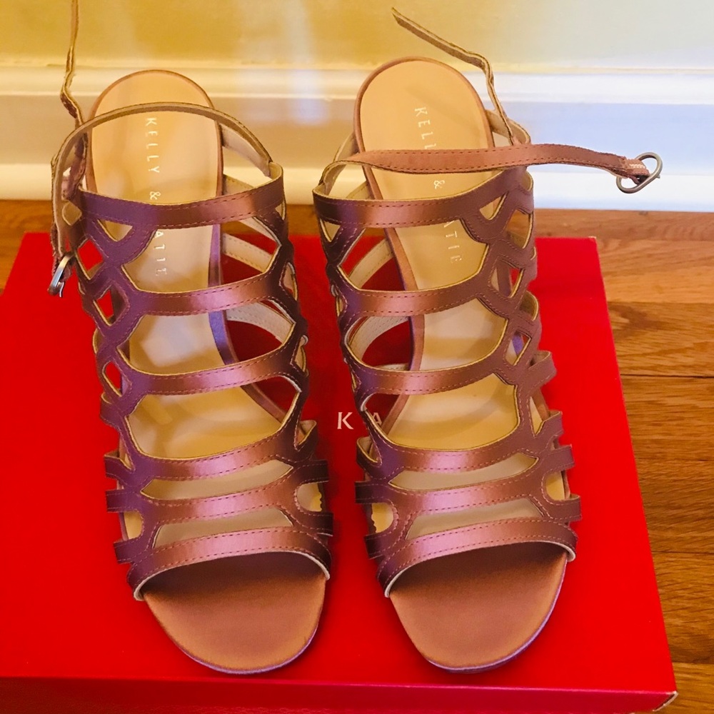 Brand New Kelly & Katie Mauve Heels